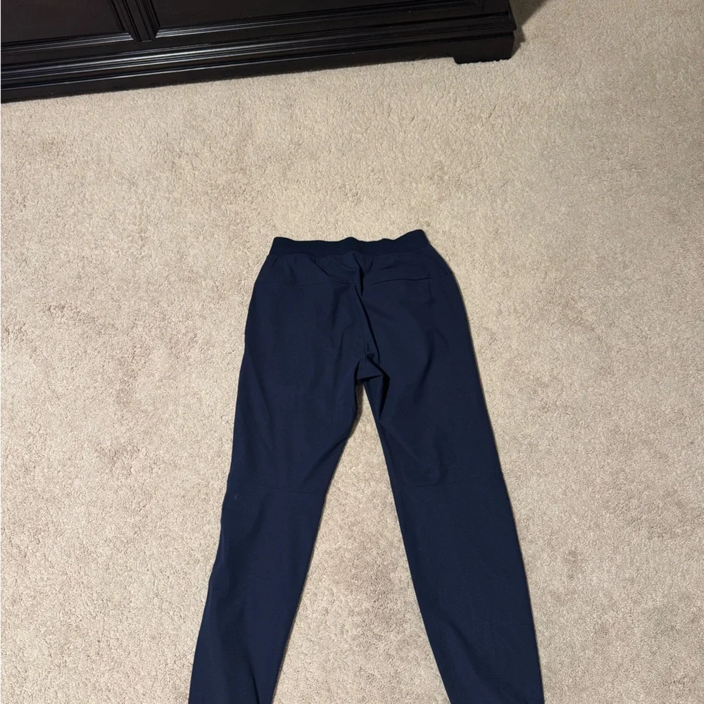Lululemon ABC joggers - Navy - Picture 2 of 5